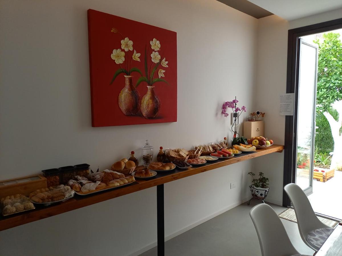 Patio 101 "Exclusive" Bed and Breakfast San Vito Lo Capo Buitenkant foto